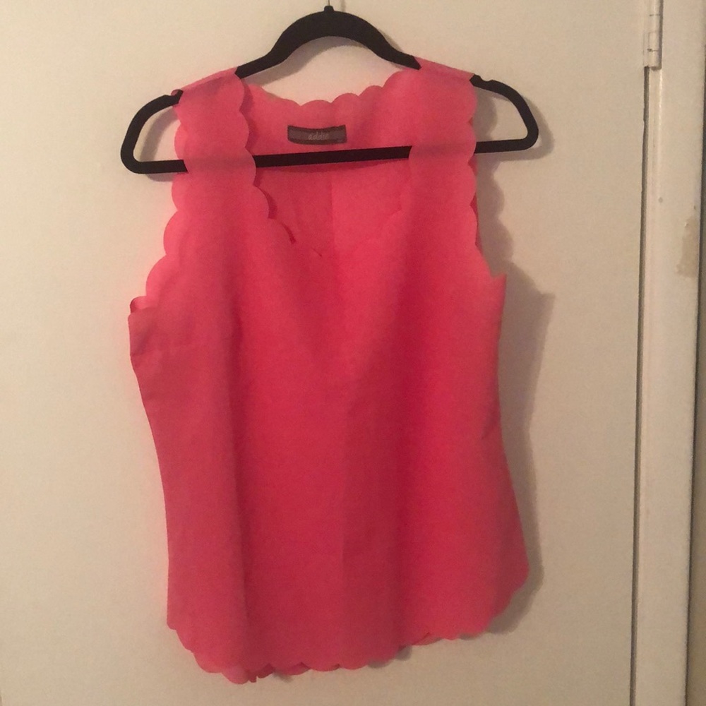 Addie scalloped pink tank top